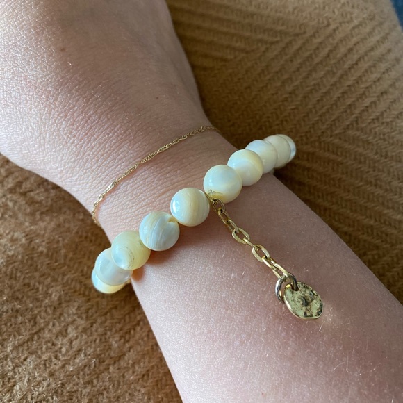 Mother of Pearl/Metal Charm Bracelet Made by Ana - Picture 4 of 4